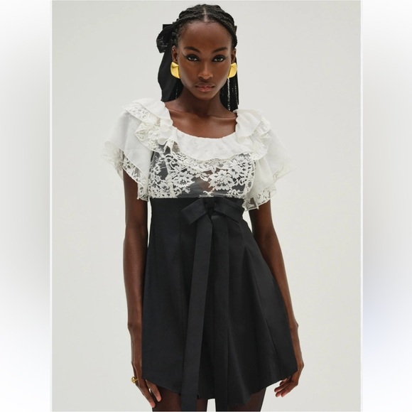 NEW For Love & Lemons Holiday Lace Ruffle Mini Dress in Size Small - Picture 1 of 5